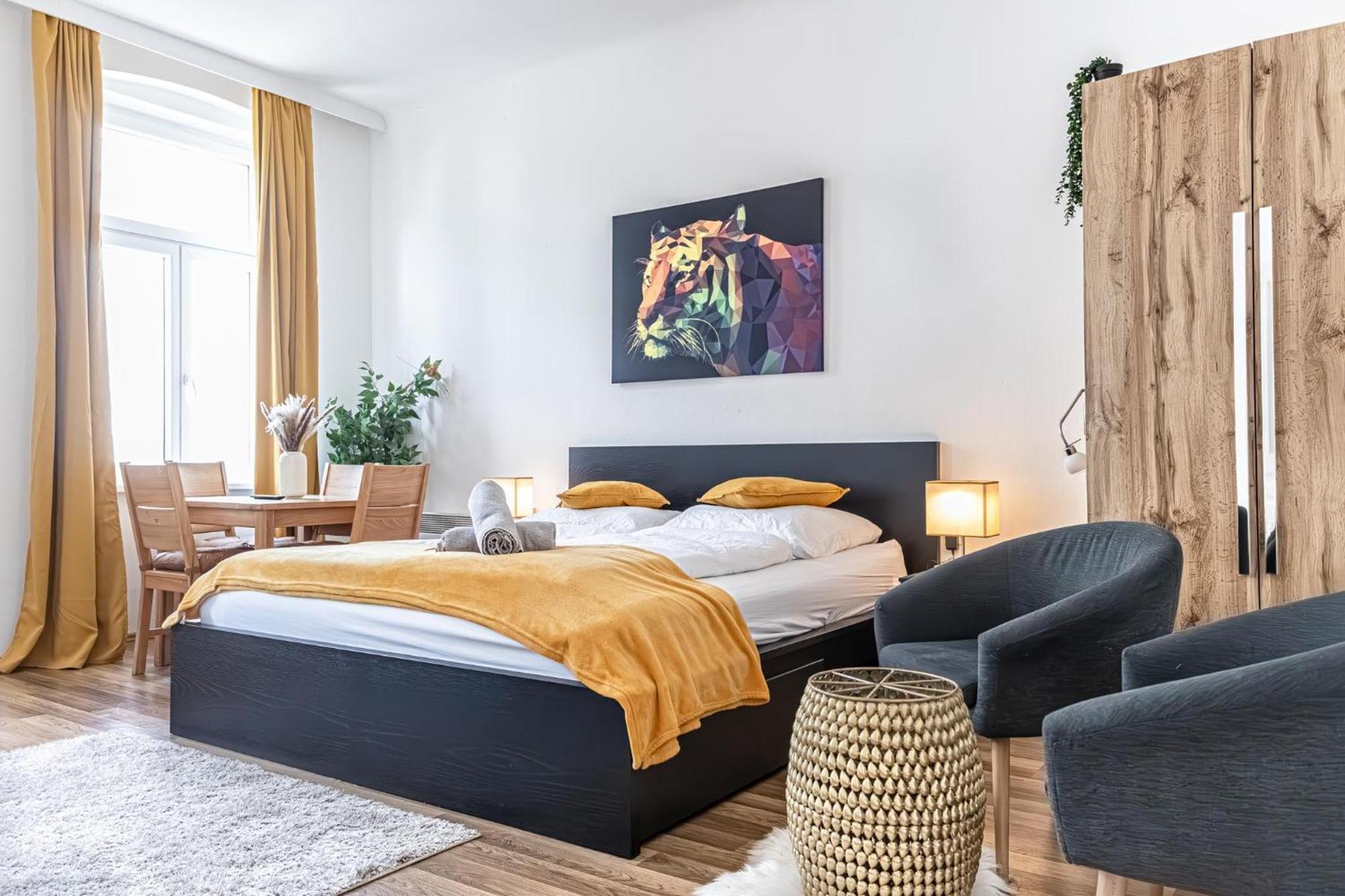Explore Vienna: 1Br Retreat Near Westbahnhof Luaran gambar